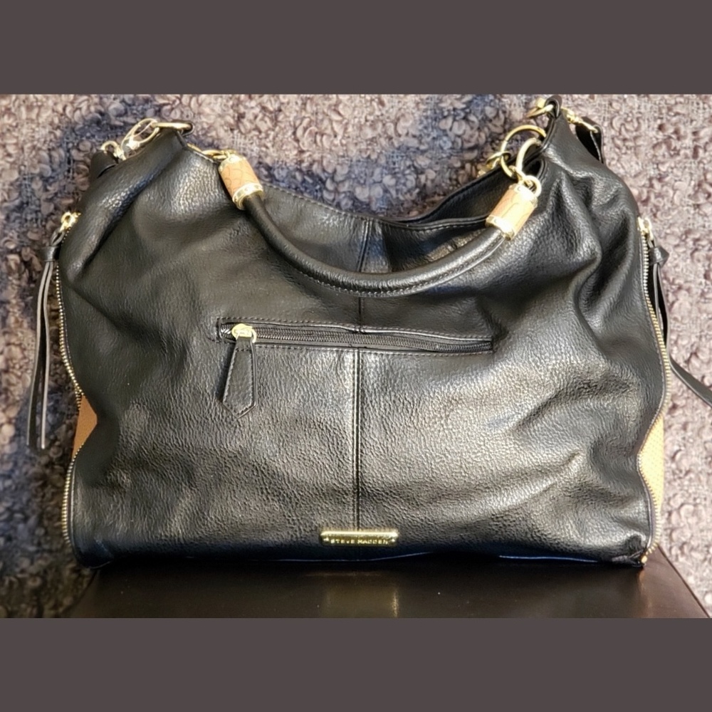 Gorgeous Steve Madden Bag - Picture 5 of 6